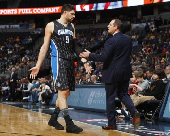 卫的正面对 卫的正面对